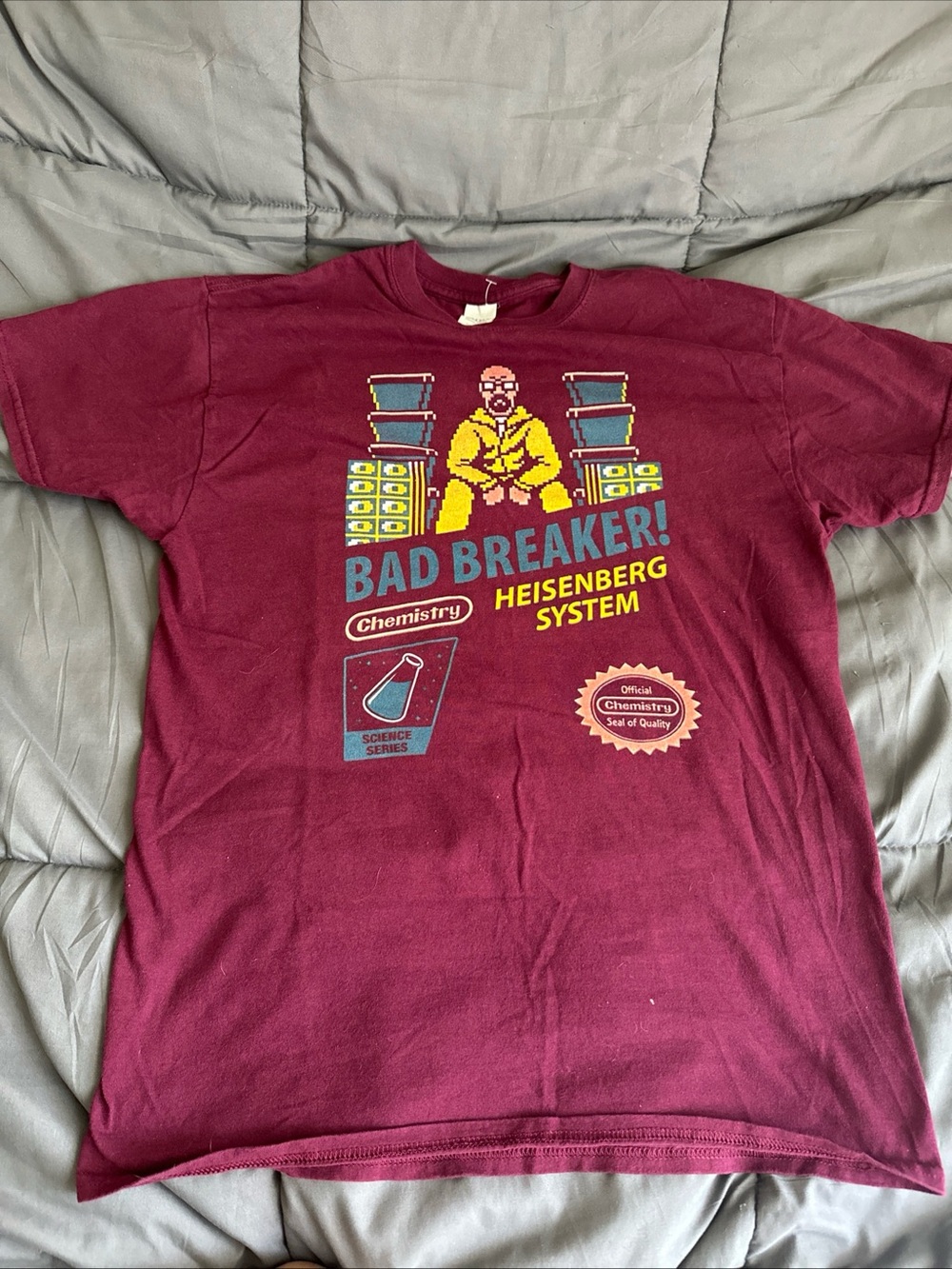 Breaking Bad 8-bit Style Video Game T-shirt Size M